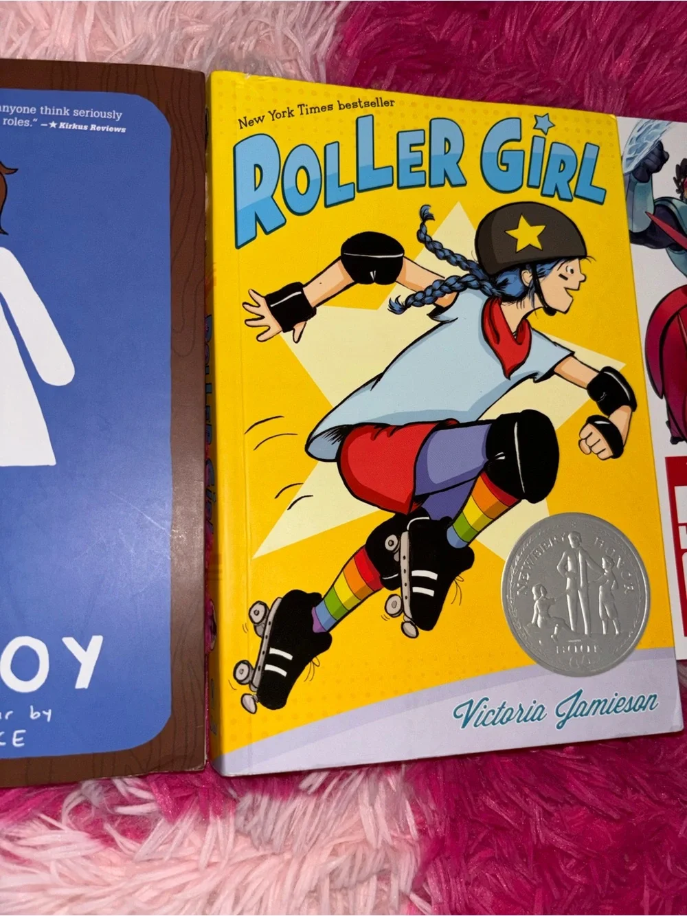 Books - Picture 5 of 14